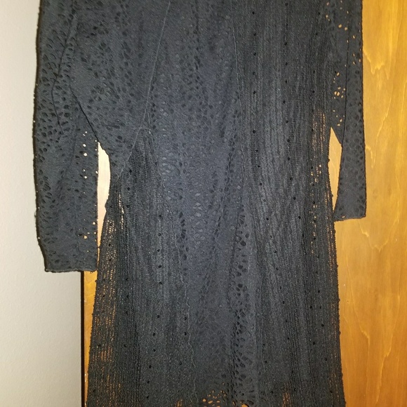 Black tunic - Picture 2 of 2